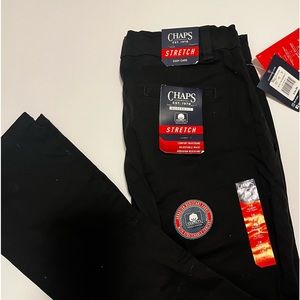 CHAPS NWT Flat Front Stretch Size
16 Husky
